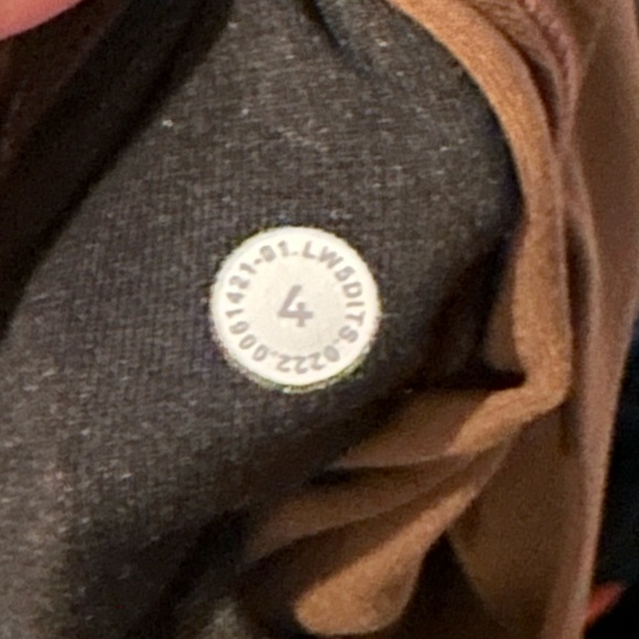 Lululemon align size 4 brown - Picture 5 of 5